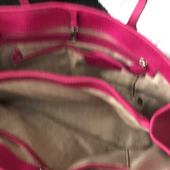 Michael Kors purse - Picture 7 of 8